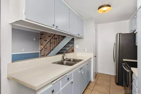 Kitchen - 12136 Orange Crst #3, Lakeside, CA 92040 photo 1 of 3