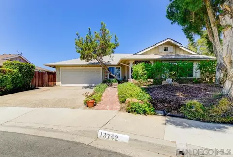 Exterior - 13742 Ahwahnee Way, Poway, CA 92064 photo 1 of 9
