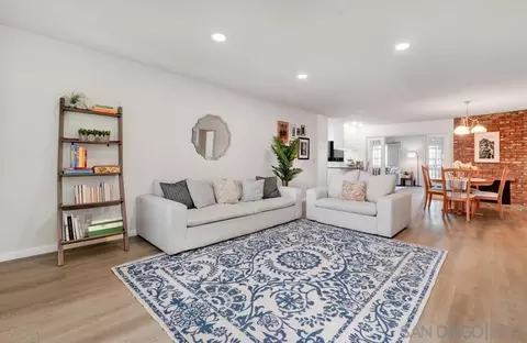 Living - 13742 Ahwahnee Way, Poway, CA 92064 photo 2 of 3