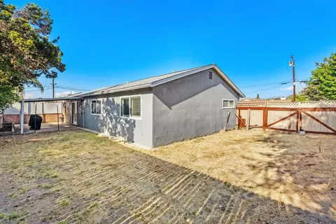Exterior - 914 Taft Ave, El Cajon, CA 92020 photo 1 of 2