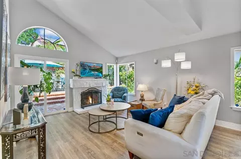 Living - 1876 Avenida Segovia, Oceanside, CA 92056 photo 2 of 4