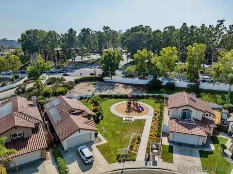 View/Area - 1876 Avenida Segovia, Oceanside, CA 92056 photo 4 of 6