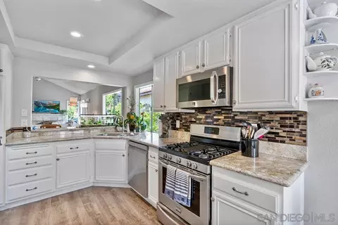 Kitchen - 1876 Avenida Segovia, Oceanside, CA 92056 photo 4 of 4