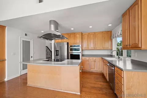 Kitchen - 12590 Cloudesly Dr, San Diego, CA 92128 photo 2 of 6