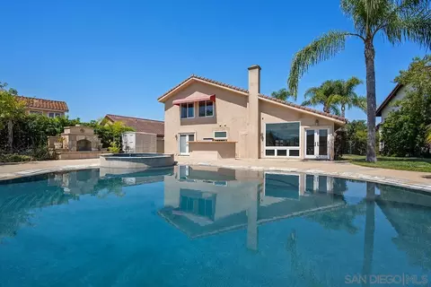 Exterior - 12590 Cloudesly Dr, San Diego, CA 92128 photo 6 of 12