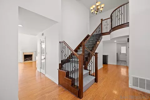 Entry Way - 12590 Cloudesly Dr, San Diego, CA 92128 photo 3 of 4