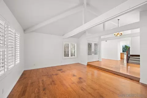 Living - 12590 Cloudesly Dr, San Diego, CA 92128 photo 2 of 6