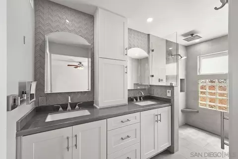 Bath - 12590 Cloudesly Dr, San Diego, CA 92128 photo 1 of 6