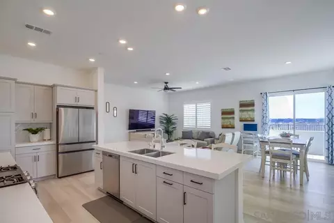 Kitchen - 2058 Bluestone Cir, Chula Vista, CA 91913 photo 3 of 4