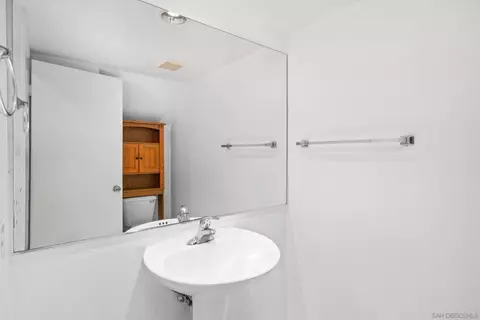 2607 Valencia Cyn, Spring Valley, CA 91977 photo 13