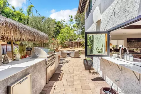 Exterior - 1729 Geranium St, Carlsbad, CA 92011 photo 2 of 17