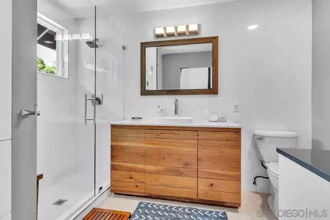 Bath - 1729 Geranium St, Carlsbad, CA 92011 photo 2 of 4