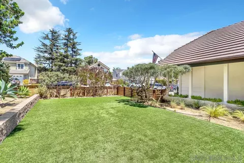 Exterior - 1729 Geranium St, Carlsbad, CA 92011 photo 14 of 17