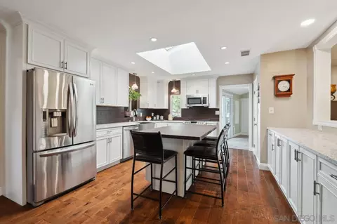 Kitchen - 11103 Oak Creek Dr, Lakeside, CA 92040 photo 2 of 5