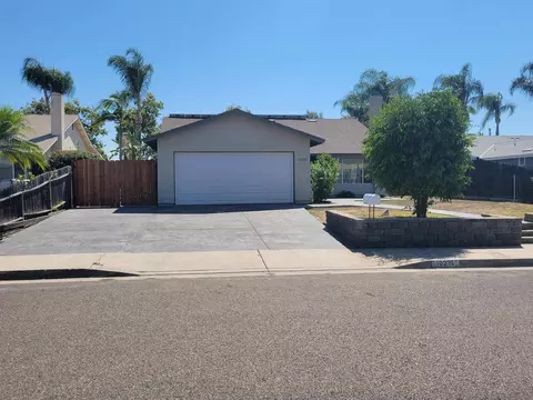 Exterior - 10235 Princess Marcie Dr, Santee, CA 92071 photo 12 of 12
