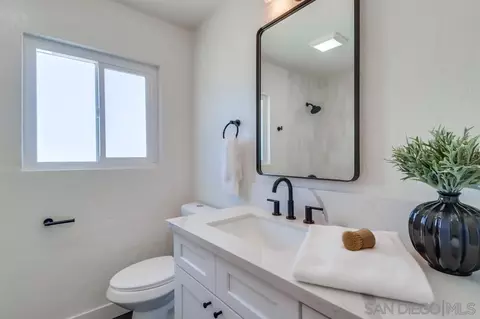 Bath - 7274 Princeton Ave, La Mesa, CA 91942 photo 3 of 5