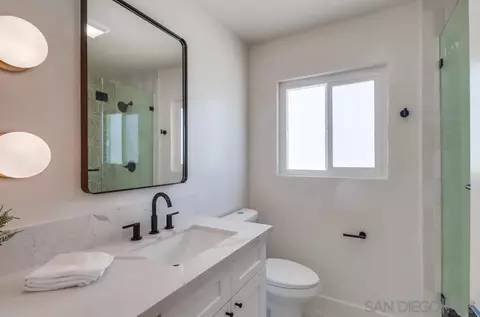 Bath - 7274 Princeton Ave, La Mesa, CA 91942 photo 1 of 5