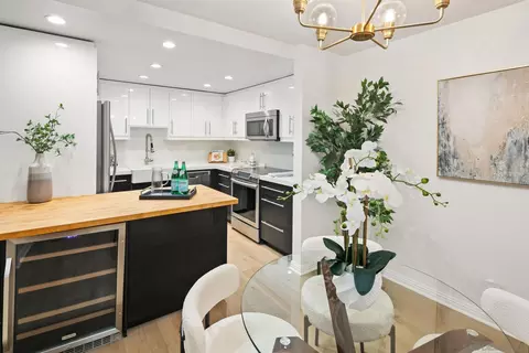 2323 Adams #102, San Diego, CA 92116