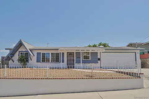 1529 Folkestone St, Spring Valley, CA 91977