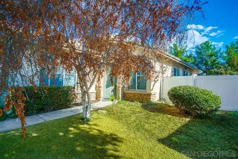 43663 Alcoba Dr, Temecula, CA 92592 photo 2