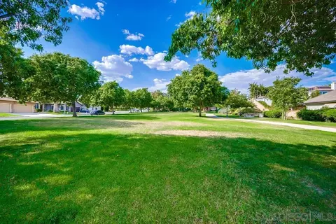 43663 Alcoba Dr, Temecula, CA 92592 photo 35