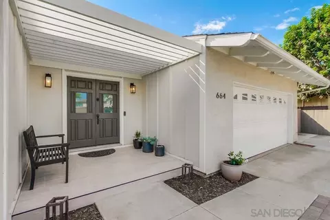 664 Schafer Pl, Escondido, CA 92025 photo 3
