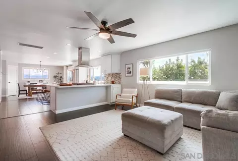 664 Schafer Pl, Escondido, CA 92025 photo 9