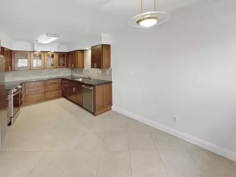 620 W Solana Cir #1B, Solana Beach, CA 92075 photo 6