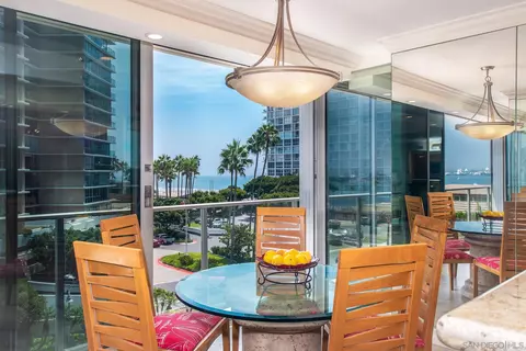 1810 Avenida Del Mundo #302, Coronado, CA 92118