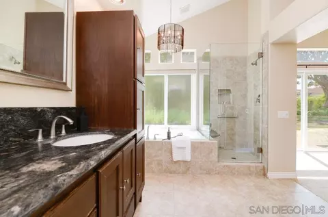 2002 Monarch Ridge Cir, El Cajon, CA 92019 photo 20