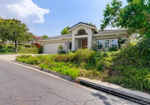 2002 Monarch Ridge Cir, El Cajon, CA 92019 photo 2