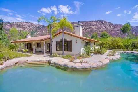 Exterior - 6748 Dehesa Rd, El Cajon, CA 92019 photo 9 of 17