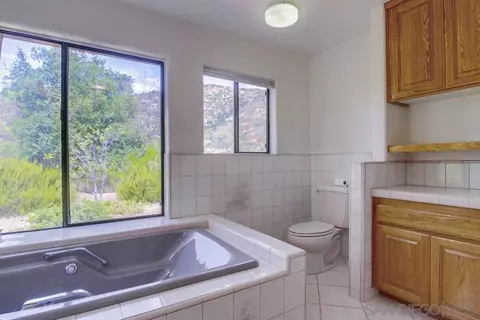 Bath - 6748 Dehesa Rd, El Cajon, CA 92019 photo 4 of 7