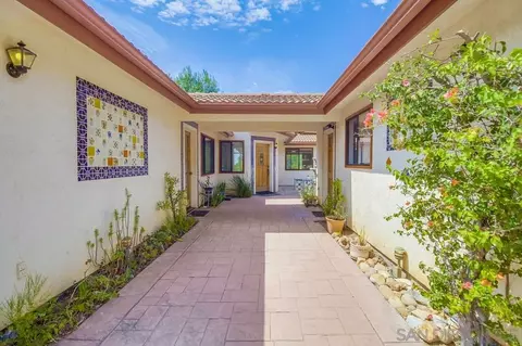 Exterior - 6748 Dehesa Rd, El Cajon, CA 92019 photo 5 of 17