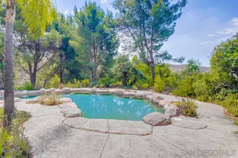 Exterior - 6748 Dehesa Rd, El Cajon, CA 92019 photo 11 of 17