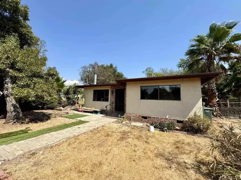 665 Mcdonald Ln, Escondido, CA 92025 photo 9