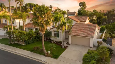 3753 Hillview Way, Oceanside, CA 92056 photo 3