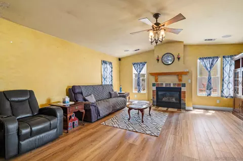 9185 Gorge Ave, Santee, CA 92071 photo 8