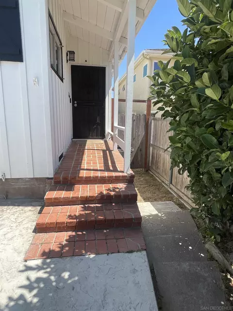 Exterior - 783 Colima St, La Jolla, CA 92037 photo 2 of 3