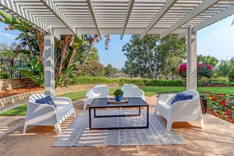 1940 Vineyard Ave, Vista, CA 92081 photo 12