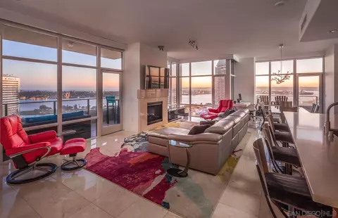 550 Front St #1908, San Diego, CA 92101