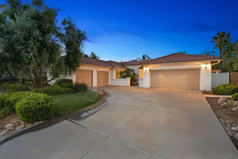 Exterior - 23532 Daylight Pl, Ramona, CA 92065 photo 2 of 10