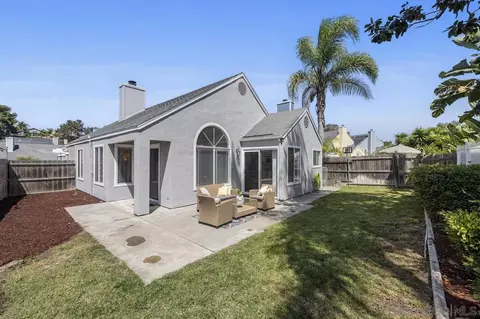 1735 Avenida De Suenos, Oceanside, CA 92056 photo 22