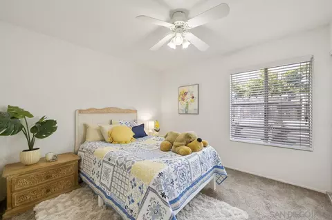 1735 Avenida De Suenos, Oceanside, CA 92056 photo 18