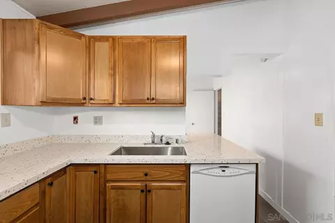 6130 Howell Dr, La Mesa, CA 91942 photo 8