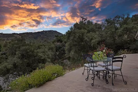 3161 Gird Rd, Fallbrook, CA 92028 photo 3