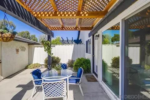 Exterior - 10061 Nuerto Ln, Spring Valley, CA 91977 photo 4 of 8