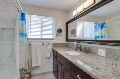 Bath - 725 Ramona Ave, Spring Valley, CA 91977 photo 5 of 5