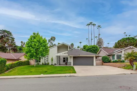 1751 Woodbine Pl, Oceanside, CA 92054