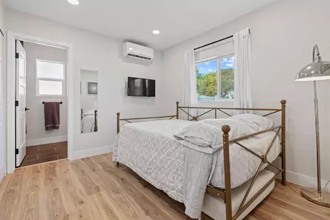 Bedroom - 814 8th St, Imperial Beach, CA 91932 photo 4 of 8